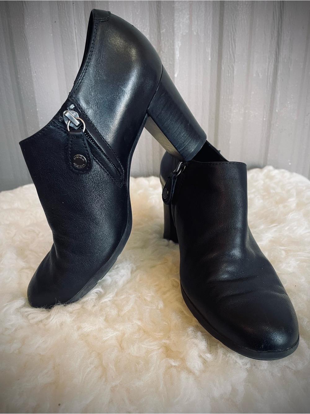 GEOX Annya Respira Black Leather Booties Ankle Boot Block Heel EU 36 Womens US 6